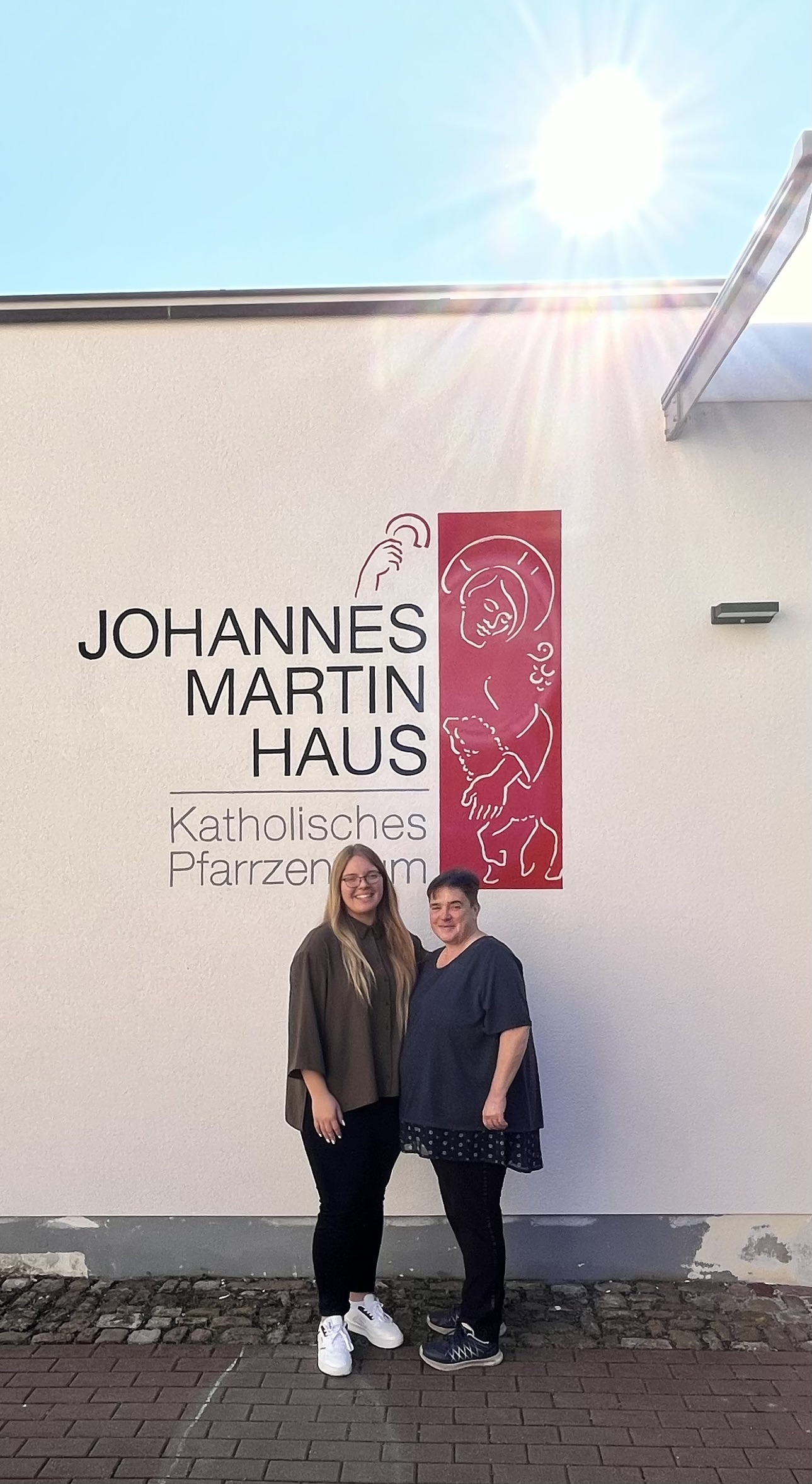 Karolin mit ihrer Mutter Karolin mit ihrer Mutter