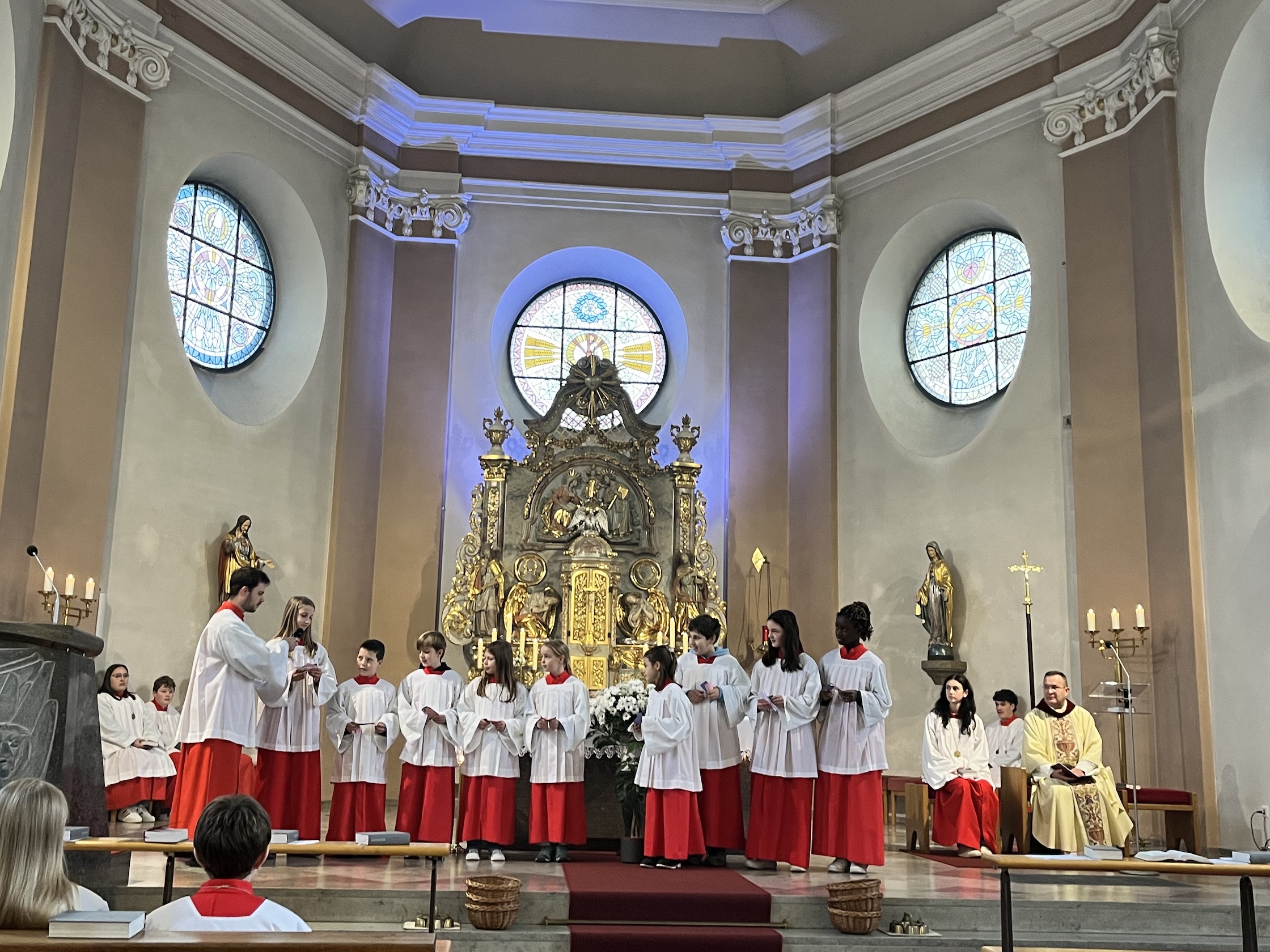 Ministranteneinführung Ministranteneinführung