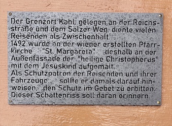Schattenriss des Hl. Christopherus an der Pfarrkirche St. Margareta Kahl